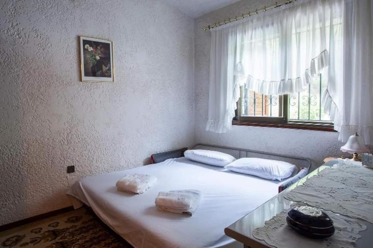 Beachfront Villa 100M From Sea For Up To 10 Guests Siviri Exterior foto