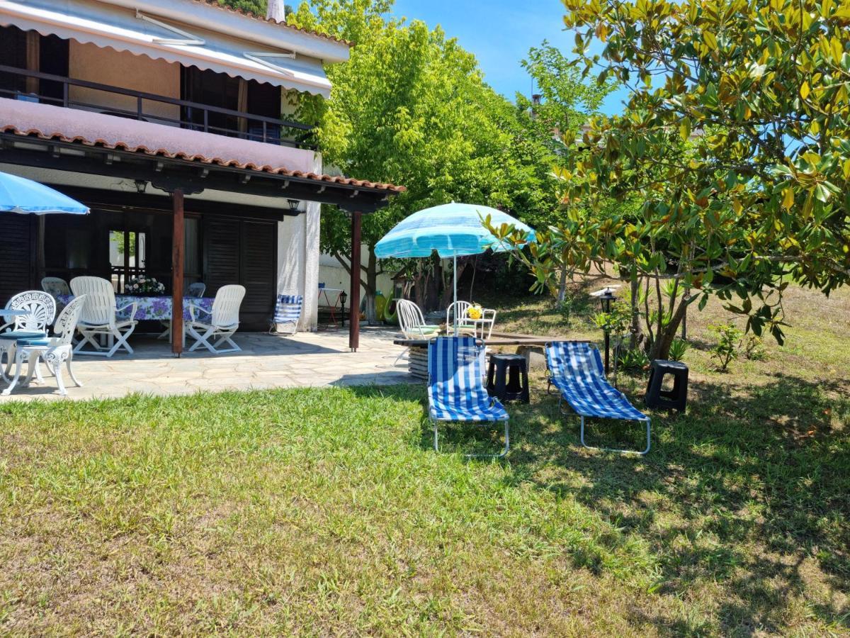 Beachfront Villa 100M From Sea For Up To 10 Guests Siviri Exterior foto